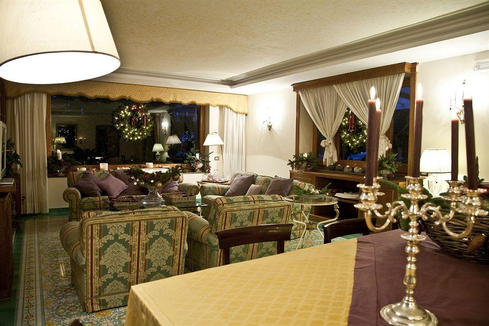 Villa La Terrazza Suites Sorrento Kültér fotó