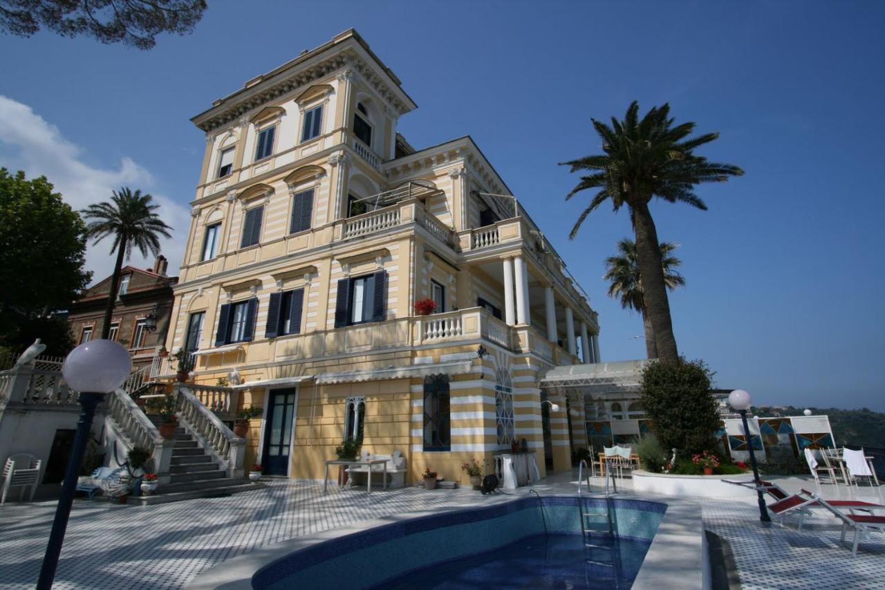 Villa La Terrazza Suites Sorrento Kültér fotó